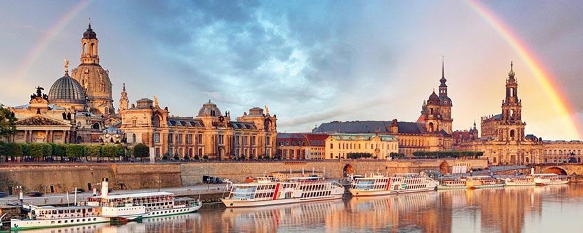 veranstaltungstechnik dresden - Con una población de unos 540.000 habitantes, Dresde es la capital del estado de Sajonia y sede de varias universidades, como la Universidad Técnica, la Universidad de Ciencias Aplicadas de Dresde y la Universidad de Bellas Artes de Dresde. También es sede de numerosas empresas que operan en sectores de alta tecnología como la informática, la nanoelectrónica y la fotovoltaica. Junto con las instituciones educativas y de investigación de Dresde, a menudo se habla de la "Sajonia del Silicio”". La experiencia en tecnologías de vanguardia en combinación con la arquitectura única de Dresde (palabra clave "Elbflorenz”") también hacen de Dresde un destino popular para conferencias, congresos y ferias comerciales. El dinamismo cultural de la ciudad a orillas del Elba se pone de manifiesto en numerosos eventos.