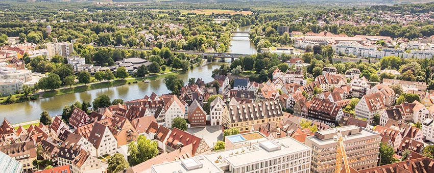 veranstaltungstechnik ulm - À Ulm, les installations modernes de réunions et de congrès rencontrent une ambiance historique. Un parc des expositions, deux centres de congrès et divers hôtels de congrès bien équipés font d'Ulm un lieu de manifestation attractif.