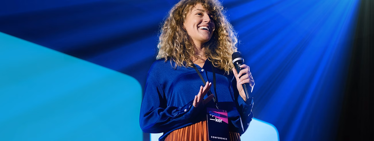 تشرفت بمقابلتك konferenztechnik.de من دواعي سروري أن ألتقي بك أحداث مؤتمرات – من دواعي سروري أن ألتقي بك